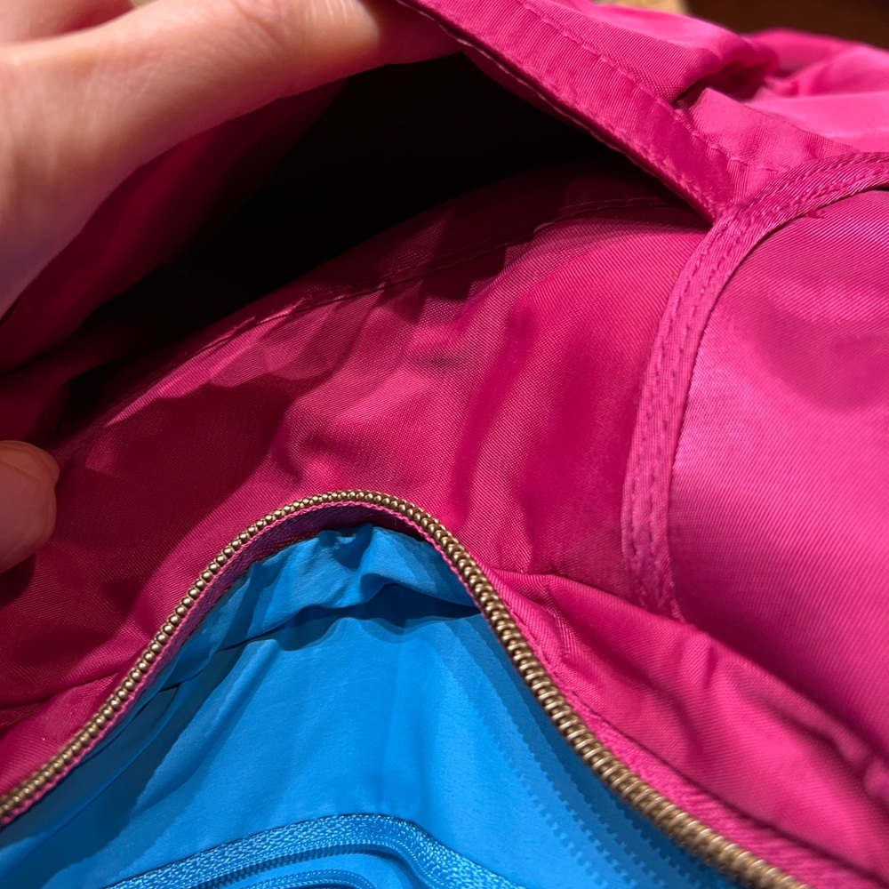 TRAVELON BAG - Picture 8 of 12